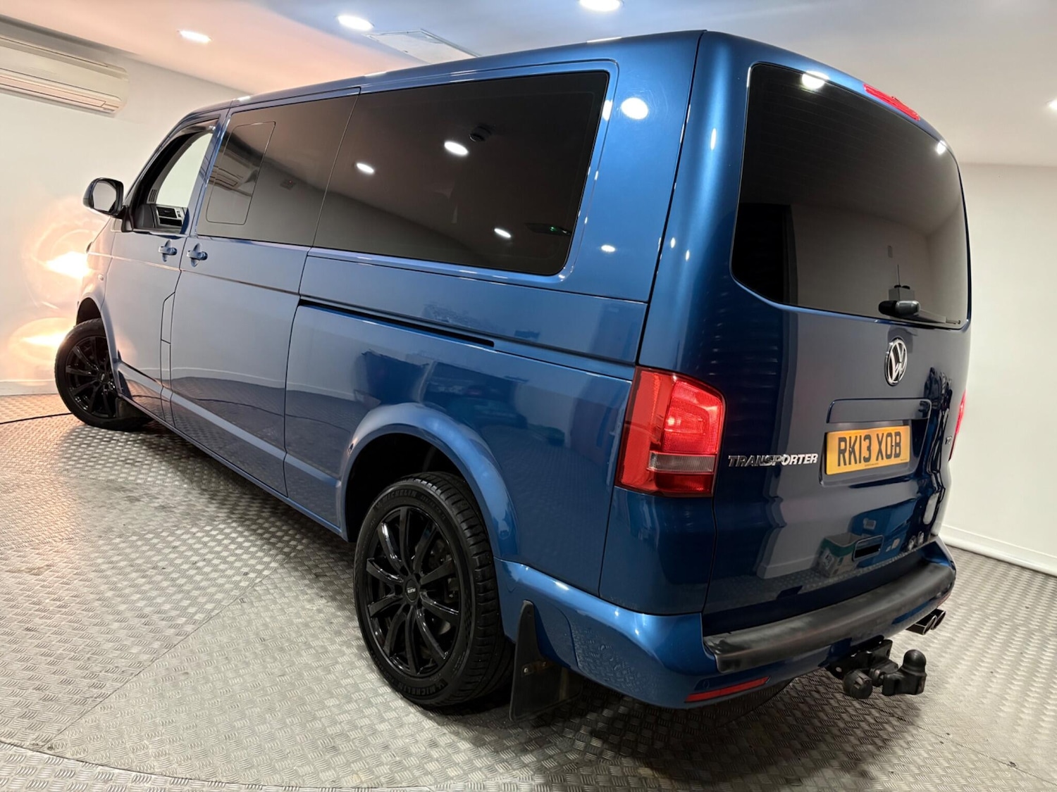 Used Volkswagen Transporter Shuttle 2013 for sale - 77017157: Photo 37