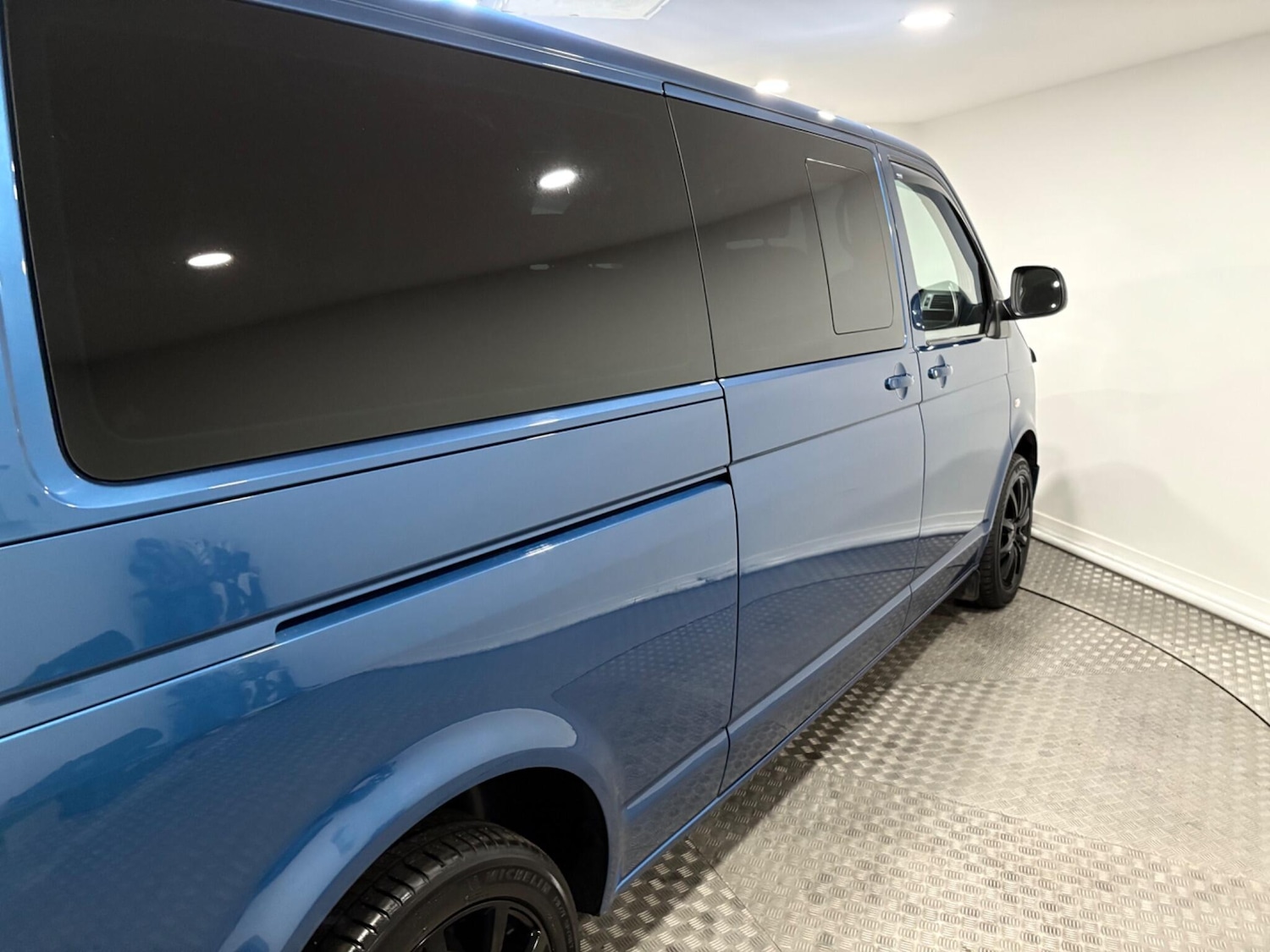 Used Volkswagen Transporter Shuttle 2013 for sale - 77017157: Photo 38