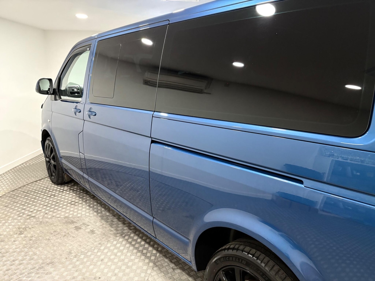 Used Volkswagen Transporter Shuttle 2013 for sale - 77017157: Photo 39