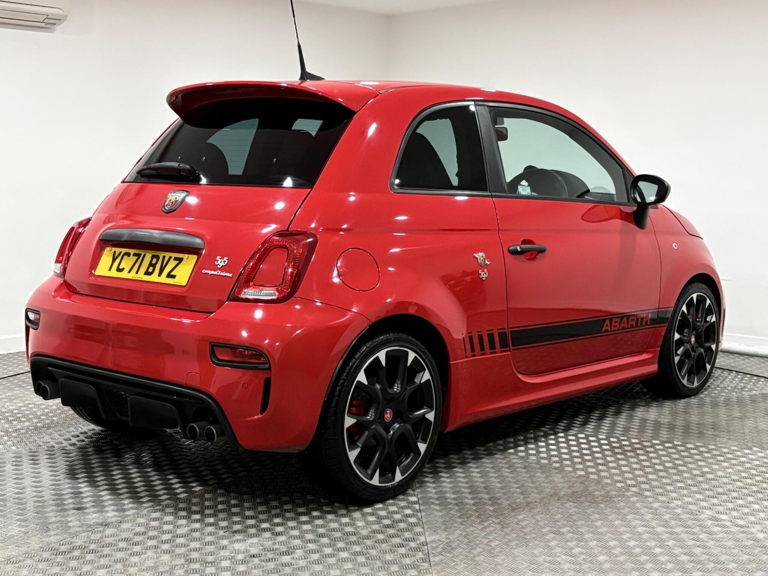Used Abarth 595 2021 for sale - 77020945: Photo 3