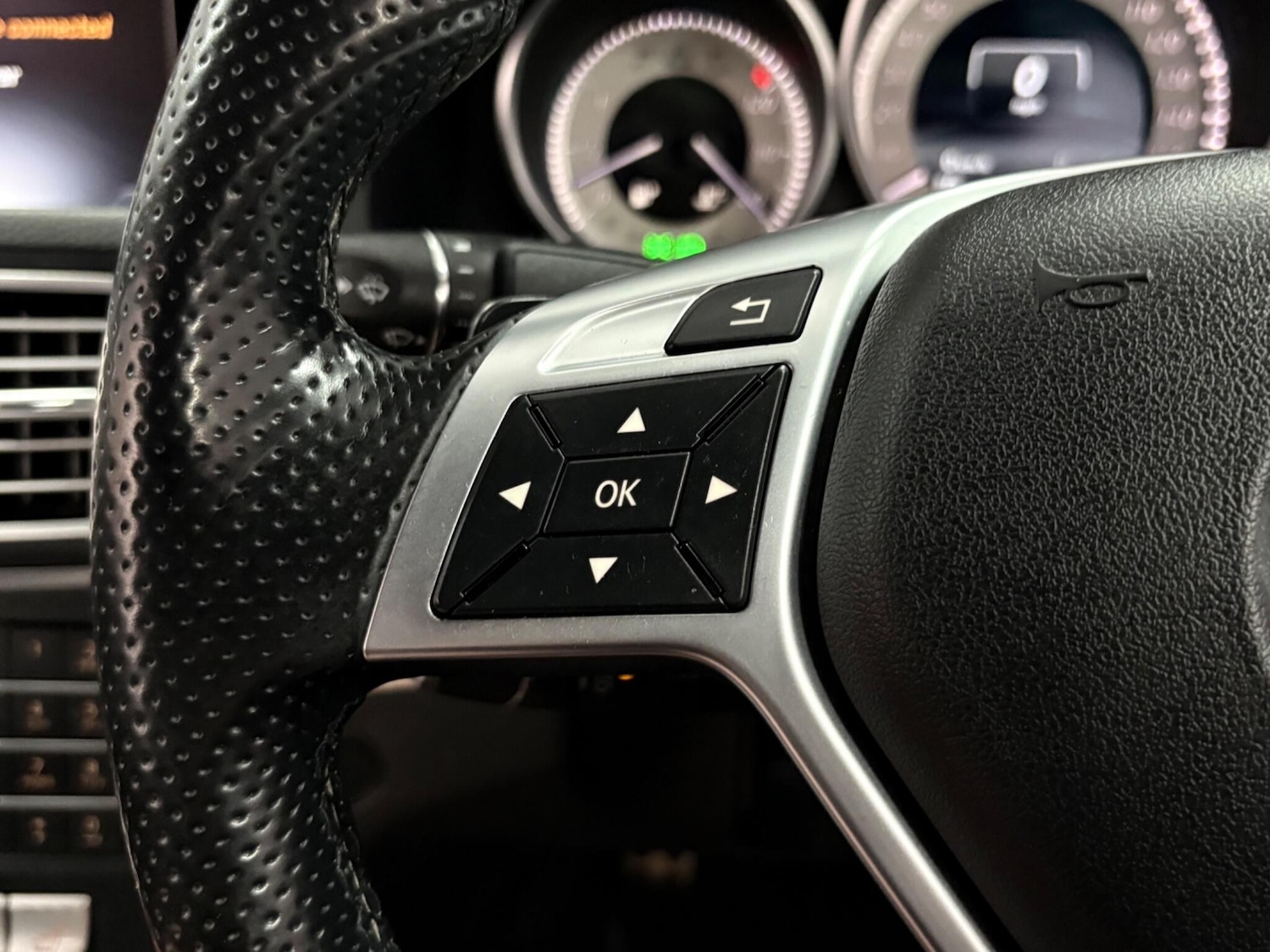 Used Mercedes-Benz E Class 2016 for sale - 78034206: Photo 16