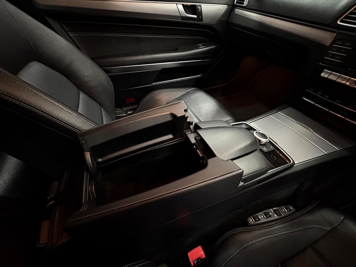 Used Mercedes-Benz E Class 2016 for sale - 78034206: Photo 34