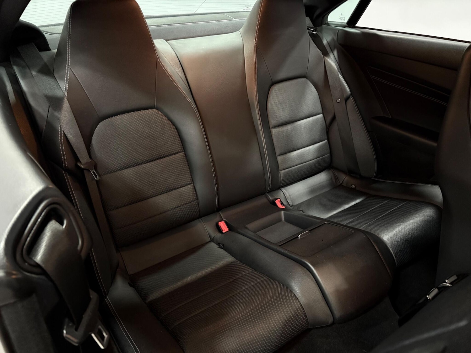 Used Mercedes-Benz E Class 2016 for sale - 78034206: Photo 38