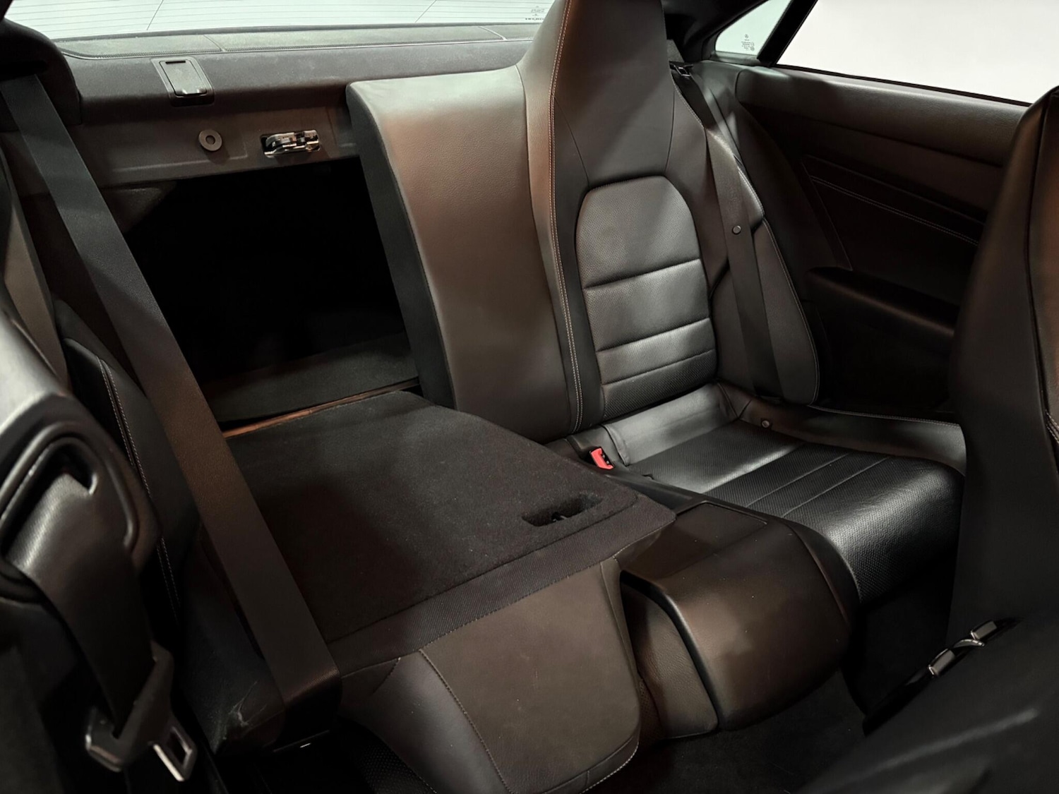 Used Mercedes-Benz E Class 2016 for sale - 78034206: Photo 39