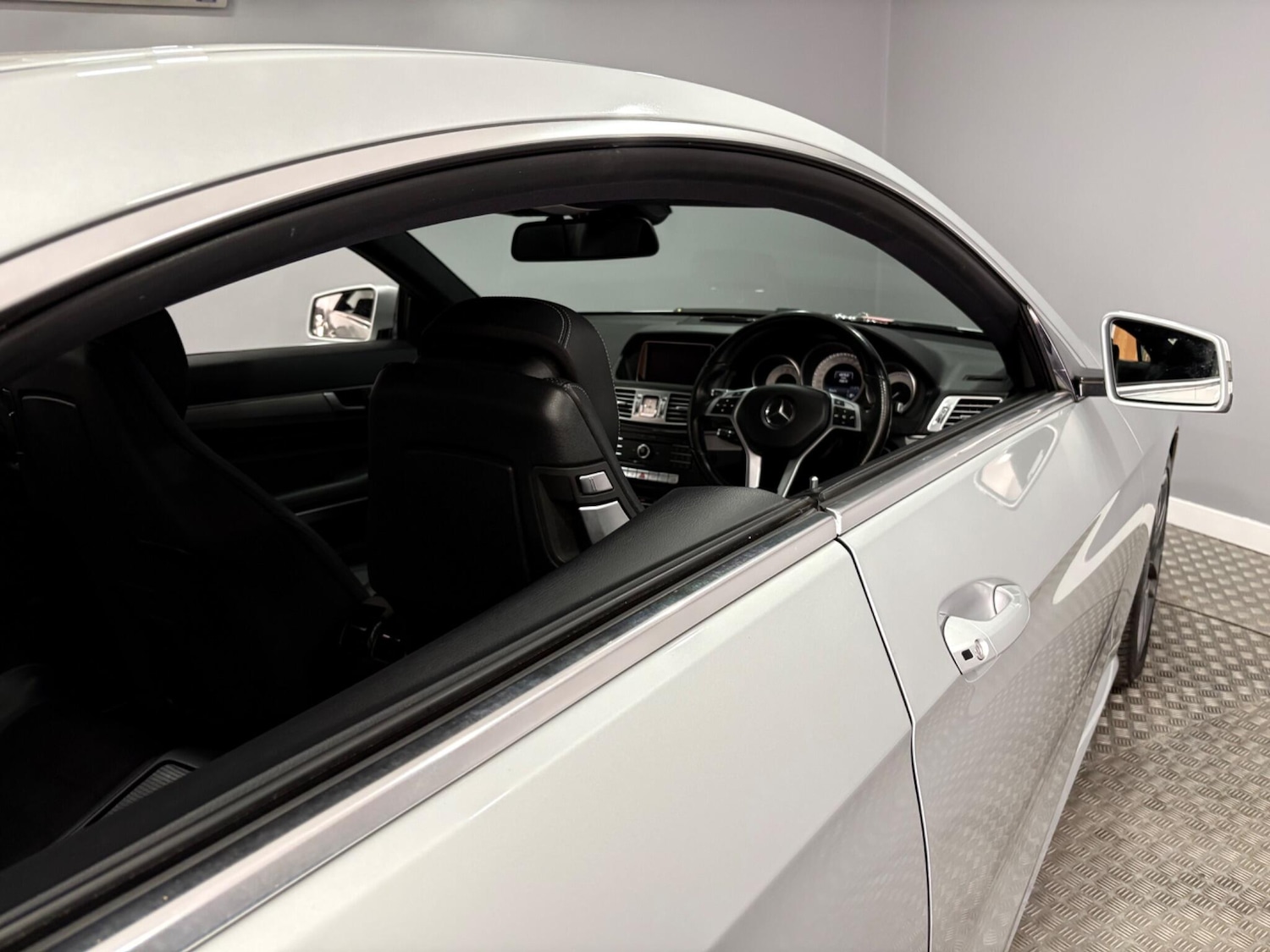 Used Mercedes-Benz E Class 2016 for sale - 78034206: Photo 46