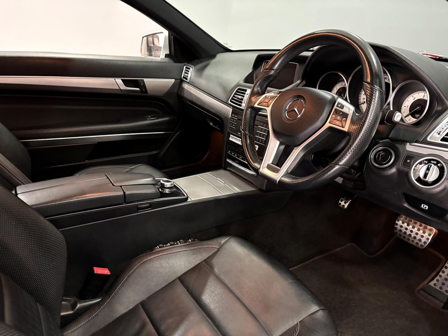 Used Mercedes-Benz E Class 2016 for sale - 78034206: Photo 9