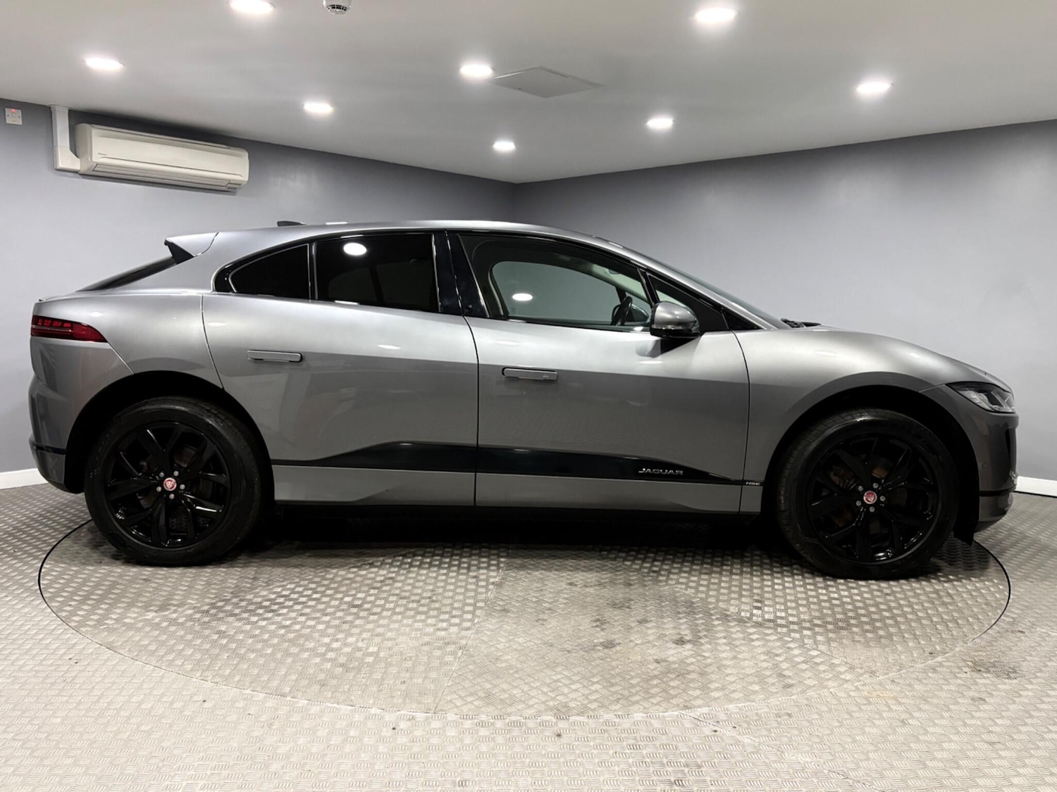 Used Jaguar I-Pace 2021 for sale - 77939580: Photo 2
