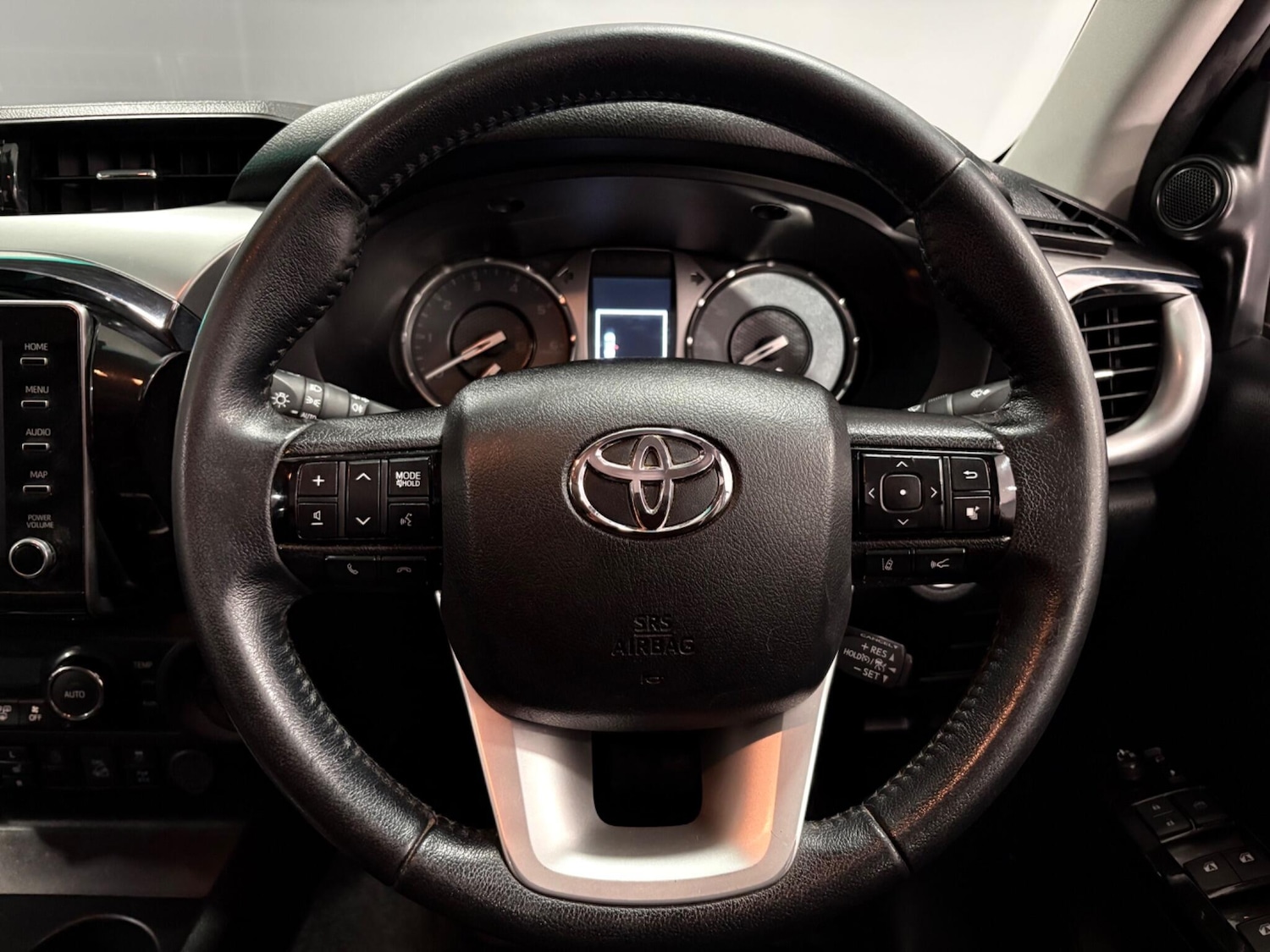 Used Toyota Hilux 2021 for sale - 77597754: Photo 13