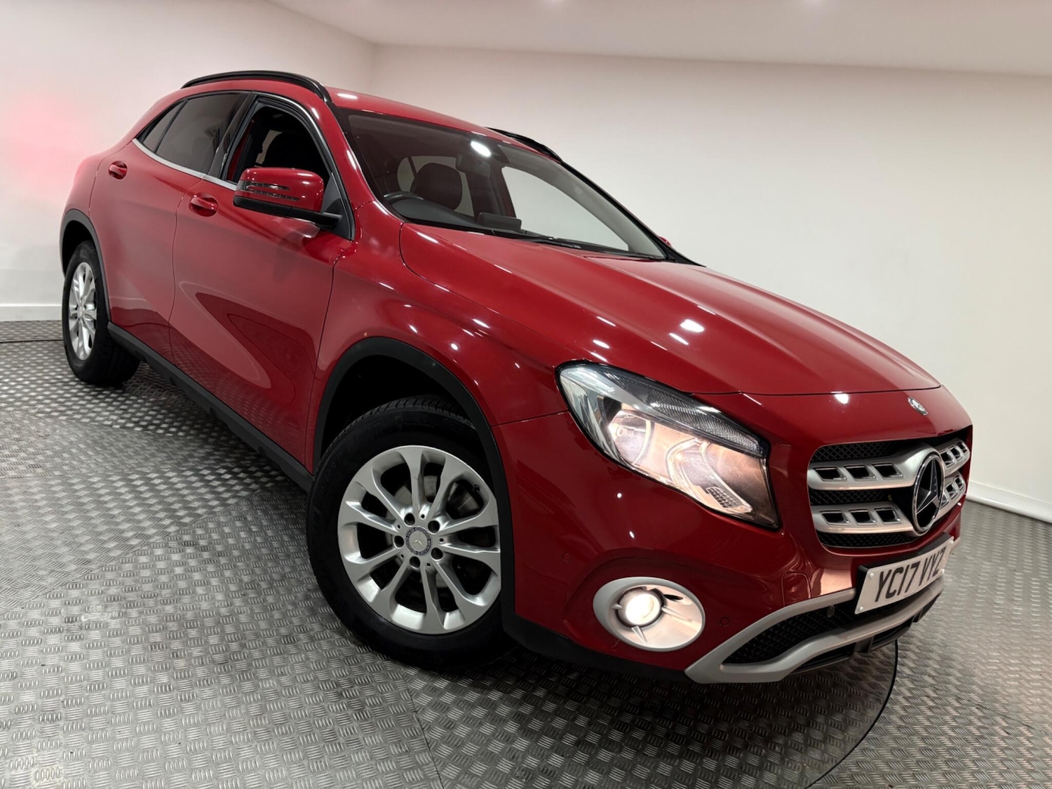 Used Mercedes-Benz GLA 2017 for sale - 76671638: Photo 42