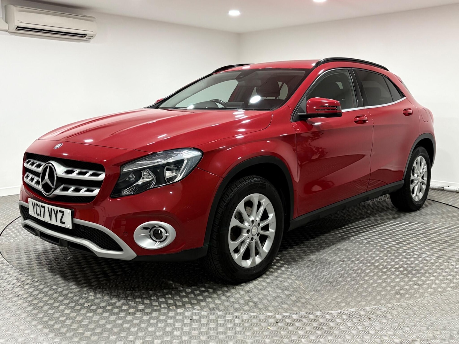 Used Mercedes-Benz GLA 2017 for sale - 76671638: Photo 7