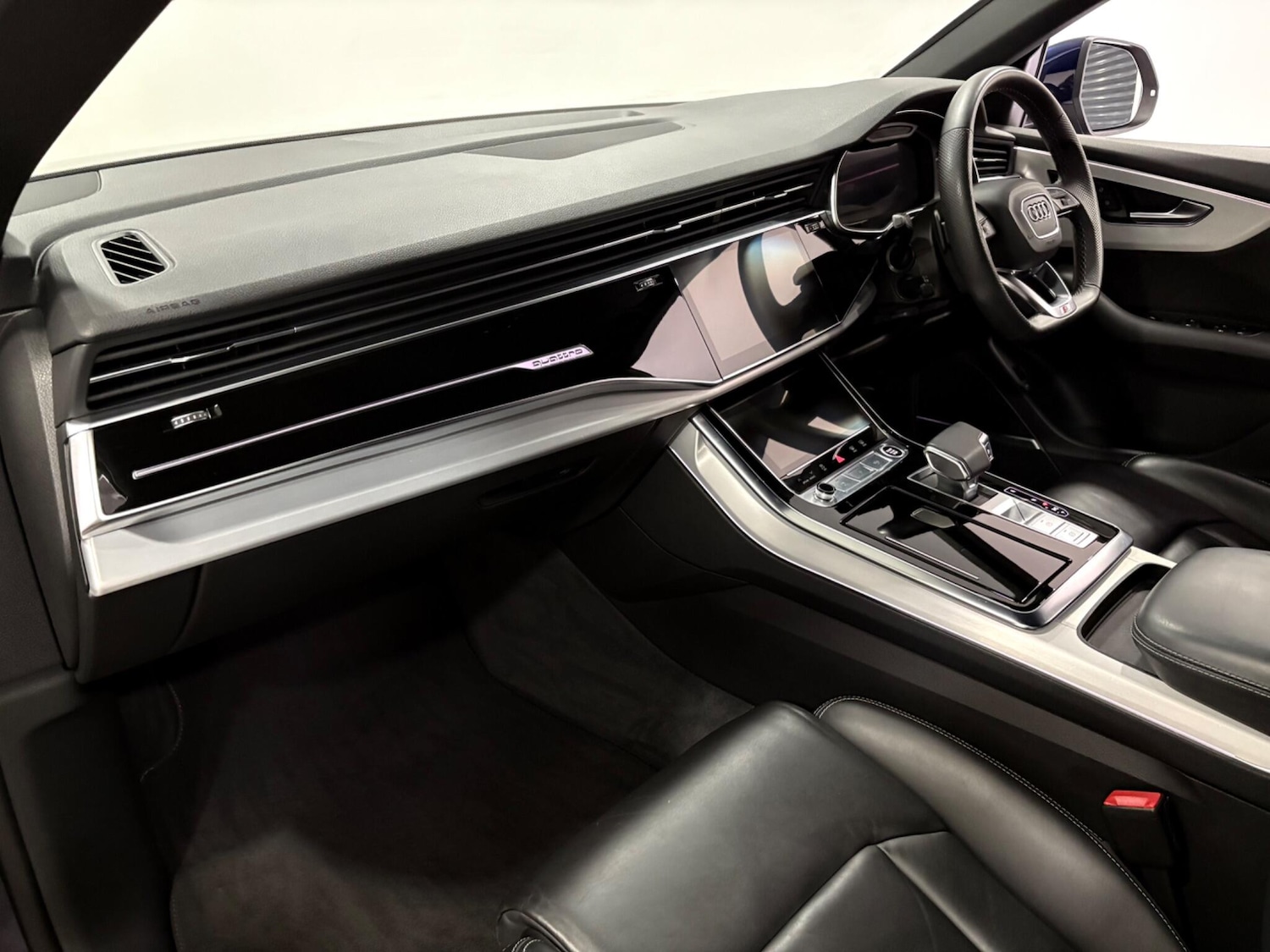 Used Audi Q8 2022 for sale - 76349501: Photo 11