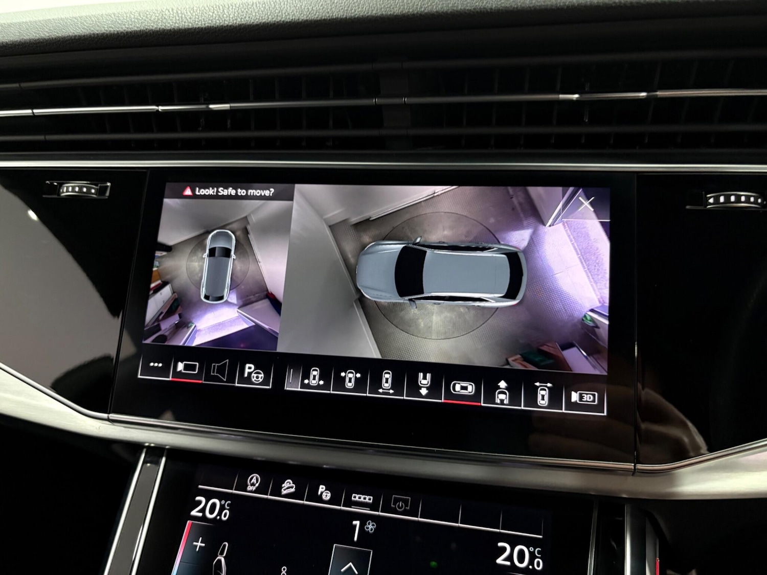 Used Audi Q8 2022 for sale - 76349501: Photo 27