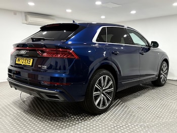 Used Audi Q8 2022 for sale - 76349501: Photo