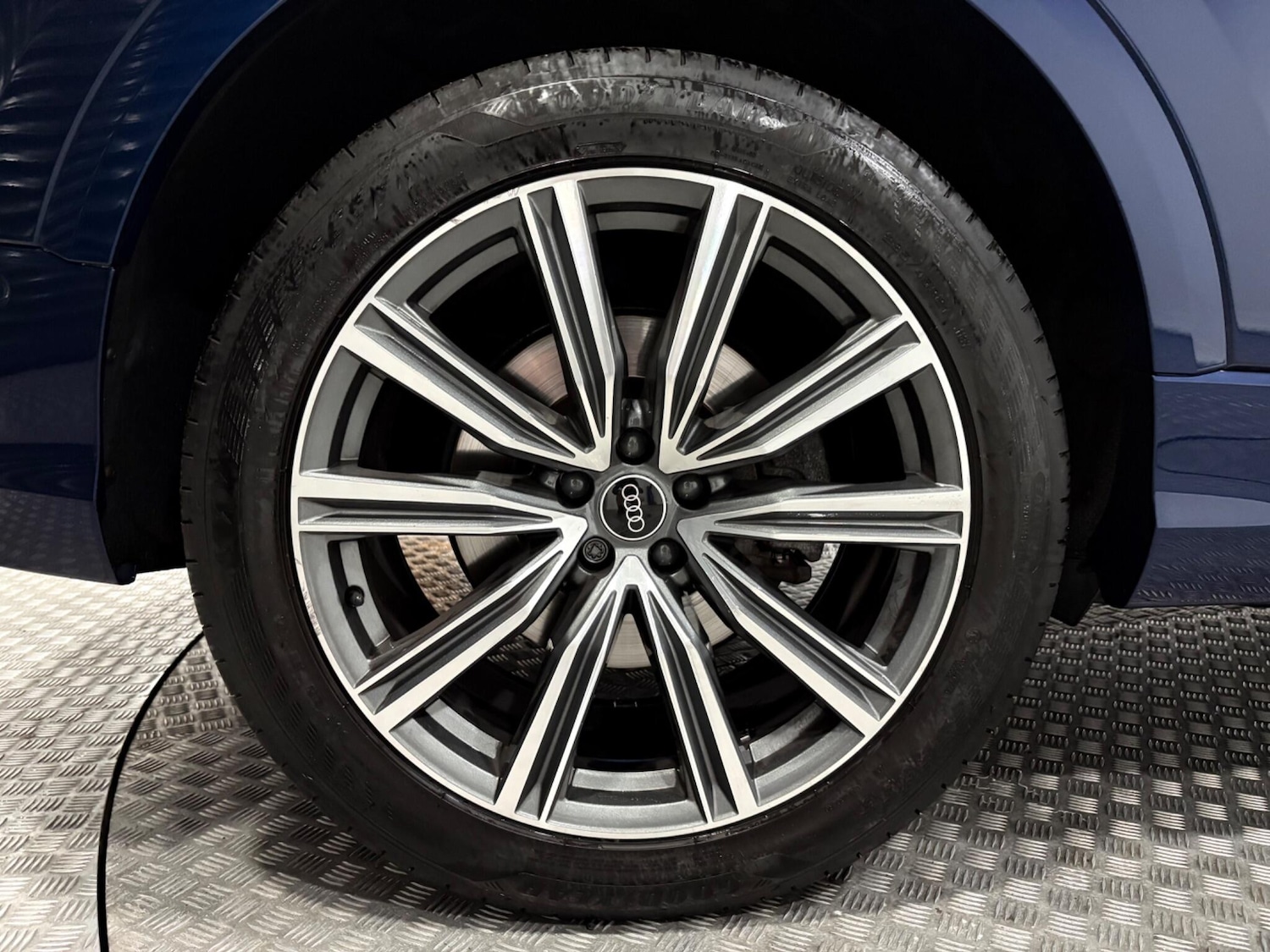 Used Audi Q8 2022 for sale - 76349501: Photo 62