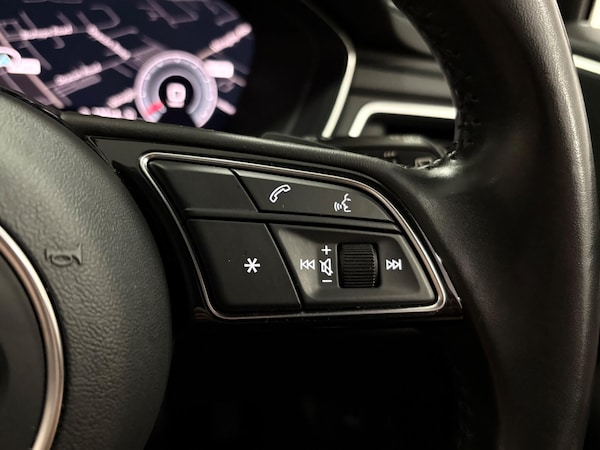 Used Audi A4 Avant 2019 for sale - 76199812: Photo 19