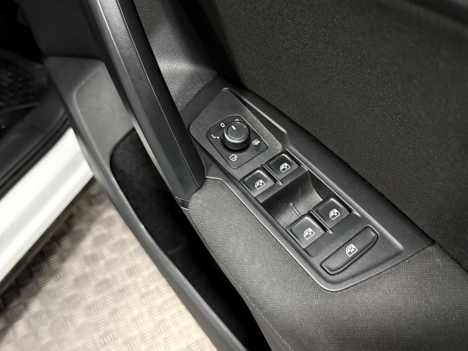 Used Volkswagen Tiguan for sale - 77808394: Photo 38