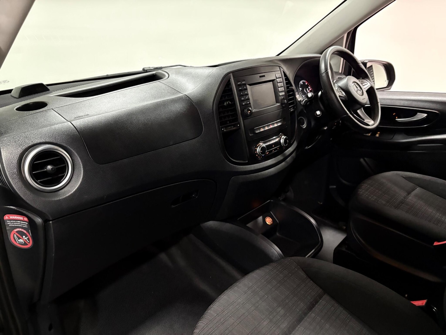 Used Mercedes-Benz Vito 2018 for sale - 77020876: Photo 10