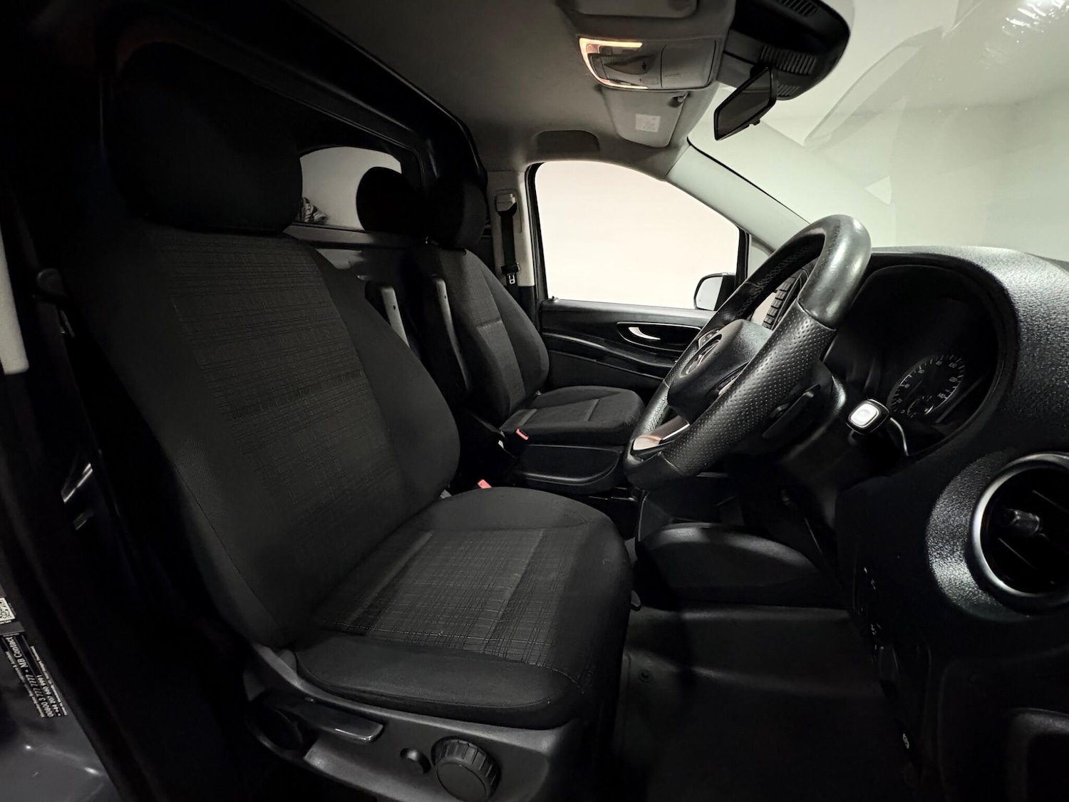 Used Mercedes-Benz Vito 2018 for sale - 77020876: Photo 11