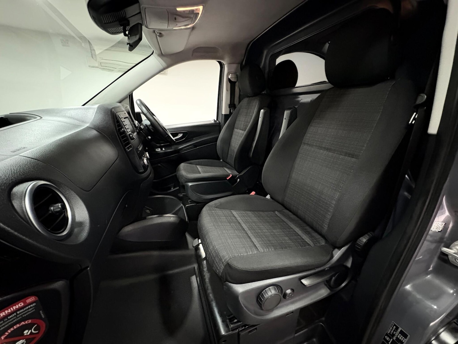 Used Mercedes-Benz Vito 2018 for sale - 77020876: Photo 12