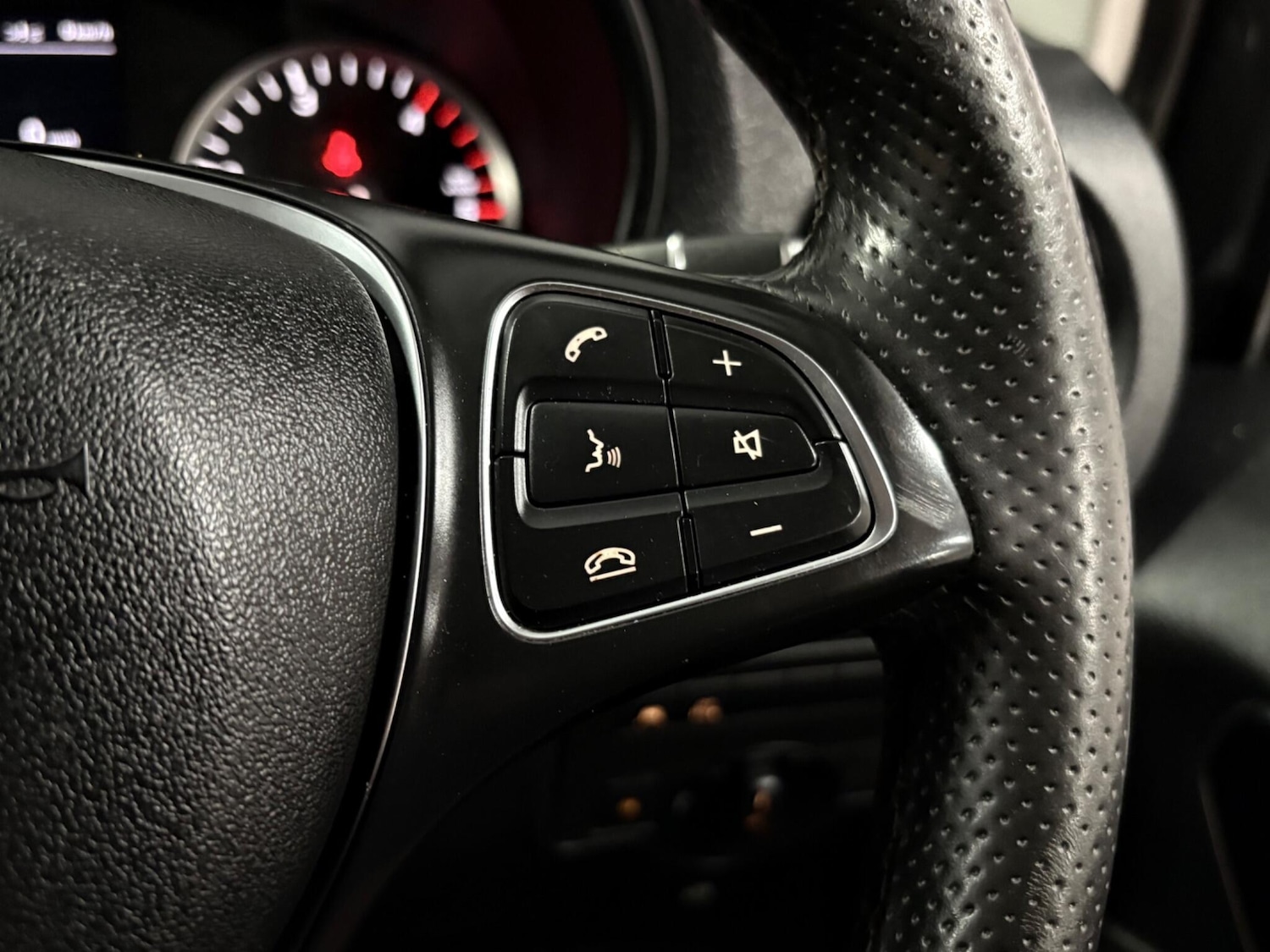 Used Mercedes-Benz Vito 2018 for sale - 77020876: Photo 18