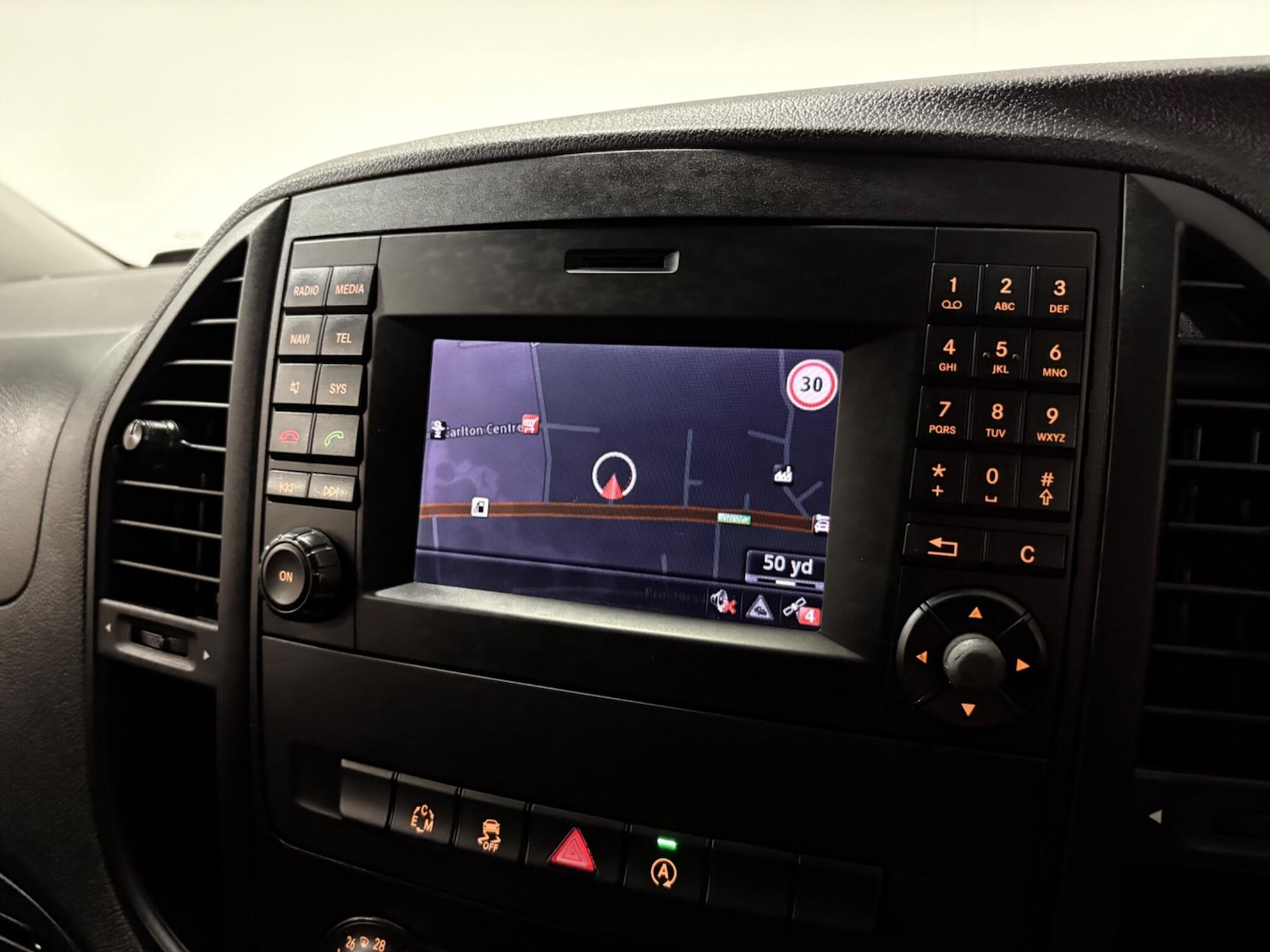 Used Mercedes-Benz Vito 2018 for sale - 77020876: Photo 26