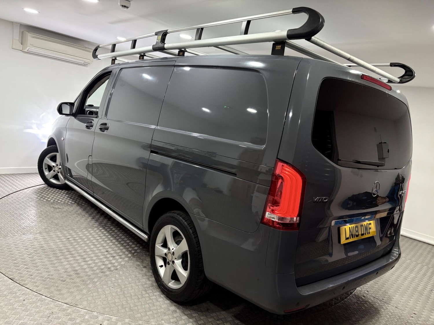 Used Mercedes-Benz Vito 2018 for sale - 77020876: Photo 38