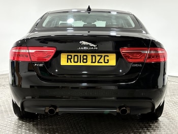 Used Jaguar XE 2018 for sale - 78492121: Photo