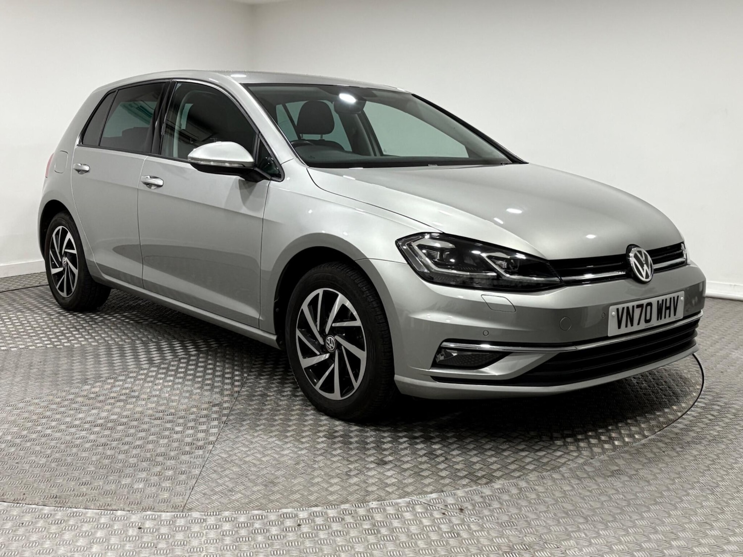 Used Volkswagen Golf 2020 for sale - 76584242: Photo 1