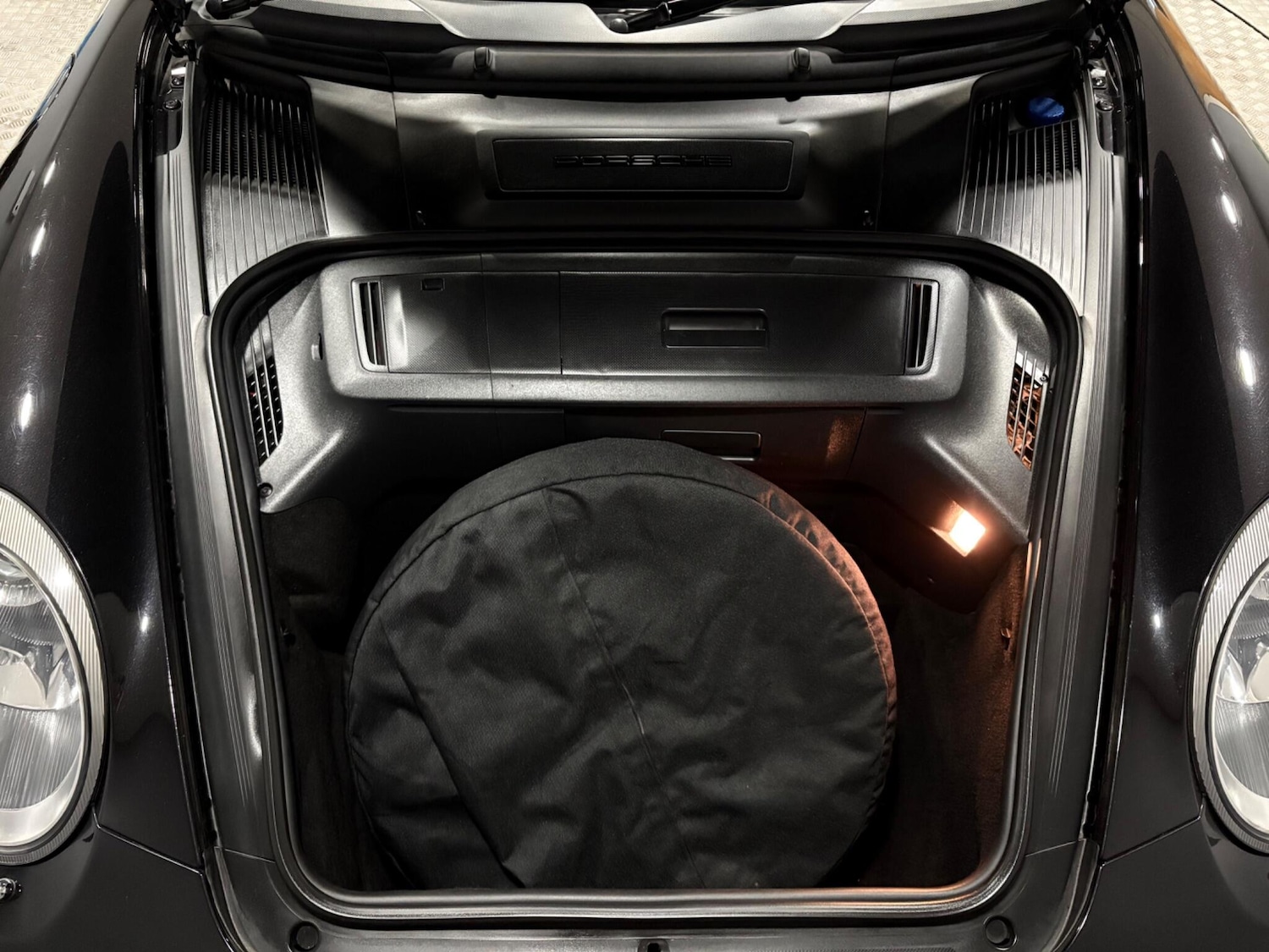 Used Porsche 911 2008 for sale - 77970604: Photo 35