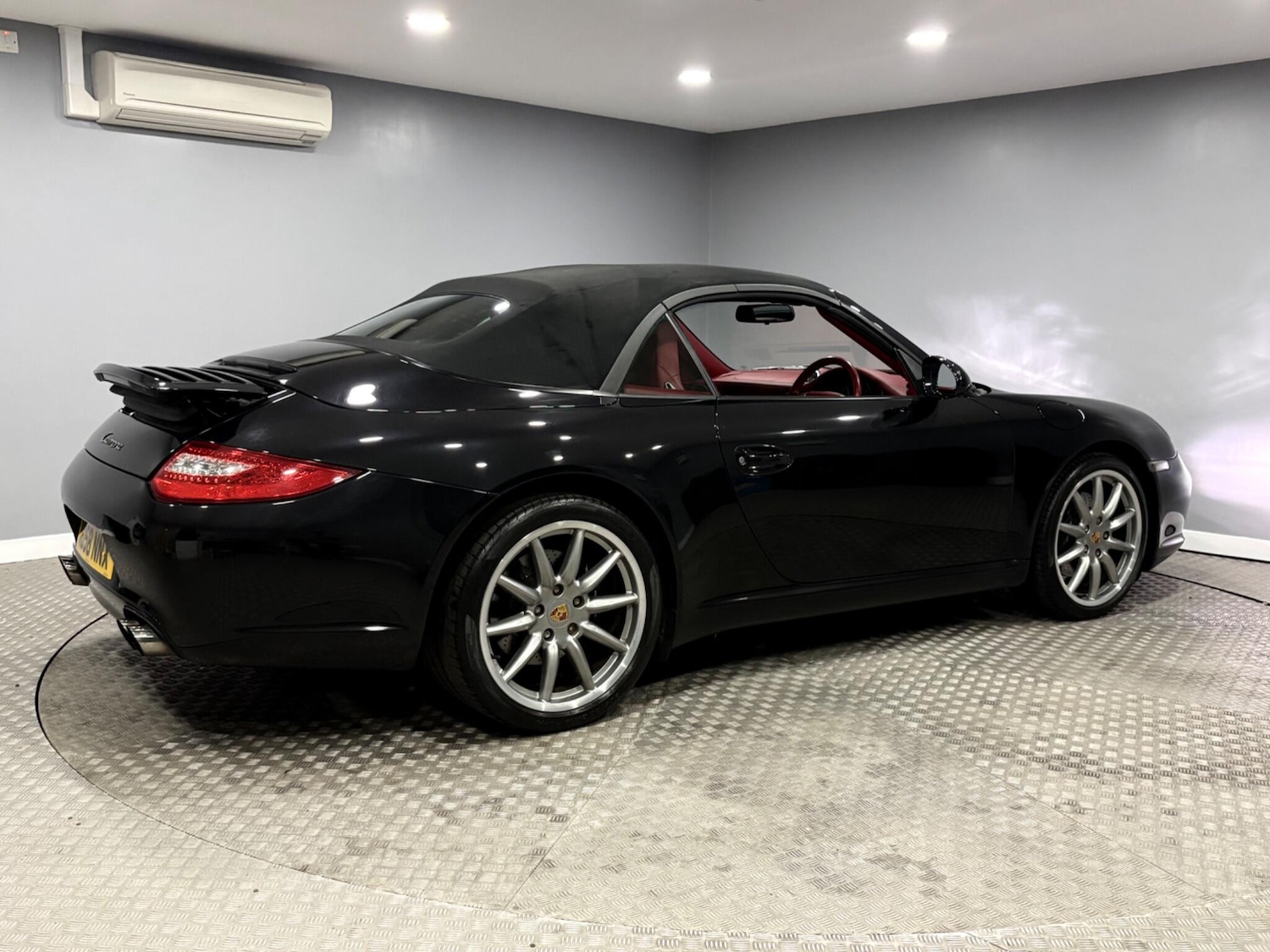 Used Porsche 911 2008 for sale - 77970604: Photo 40