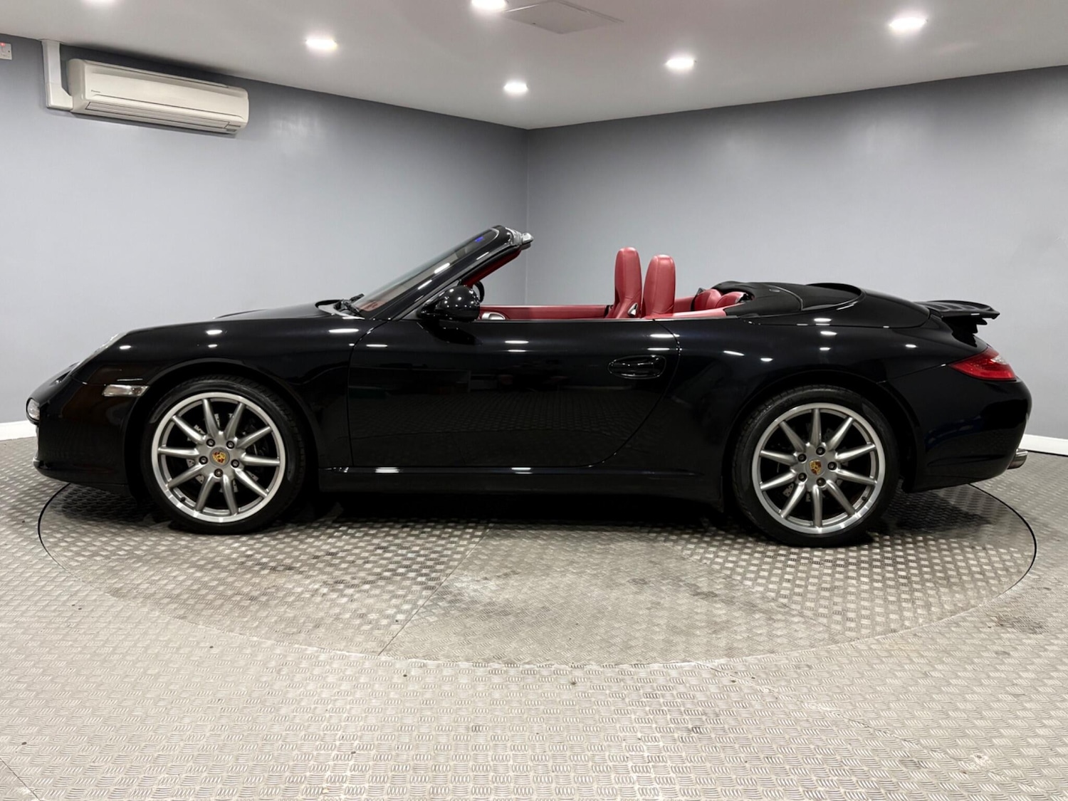 Used Porsche 911 2008 for sale - 77970604: Photo 6