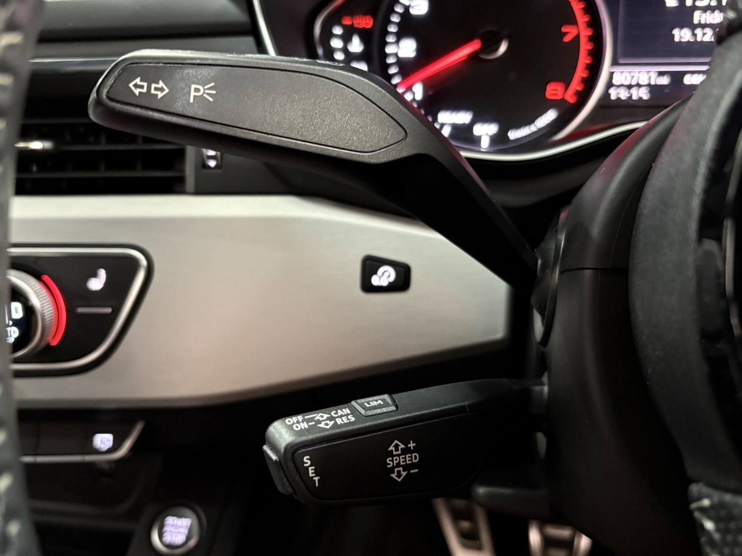 Used Audi A4 2018 for sale - 77021171: Photo 16