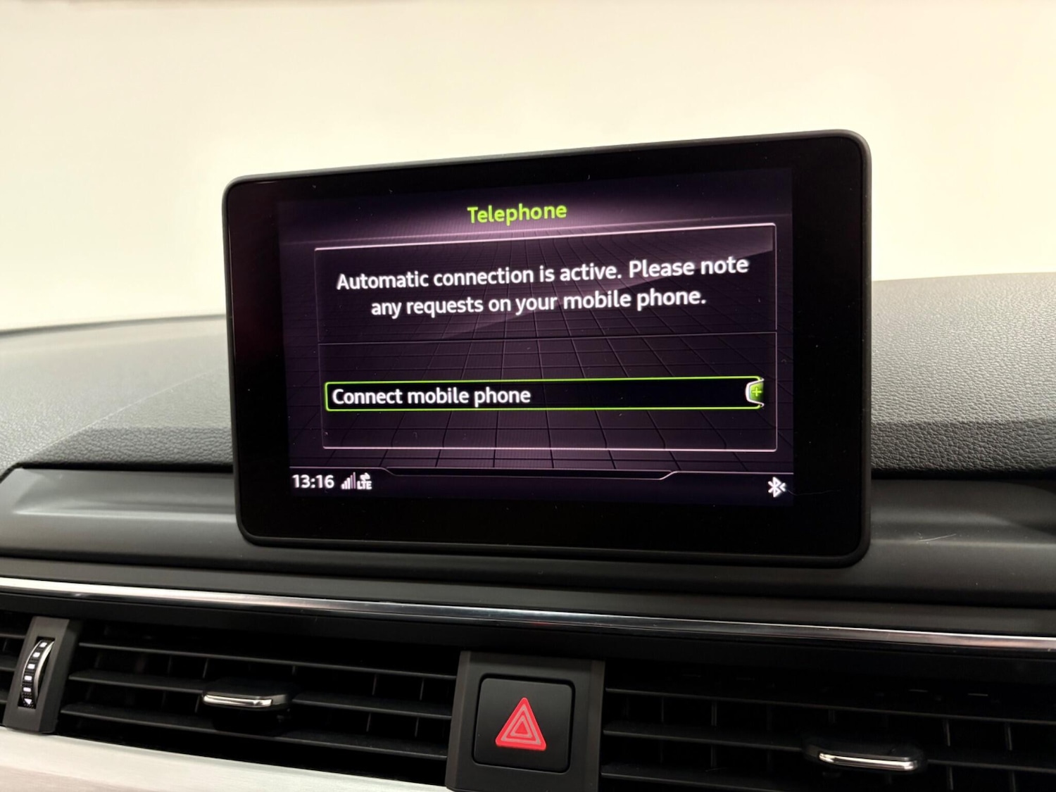 Used Audi A4 2018 for sale - 77021171: Photo 22