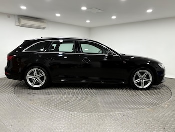 Used Audi A4 2018 for sale - 77021171: Photo
