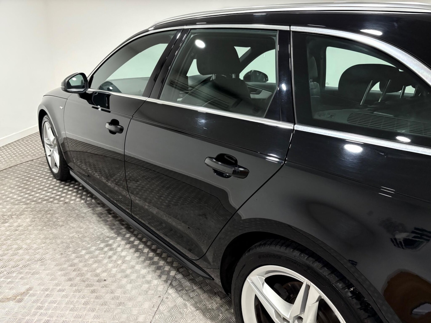 Used Audi A4 2018 for sale - 77021171: Photo 51