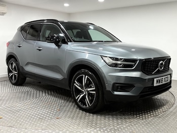 Volvo - XC40