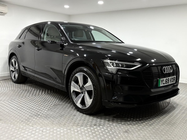 Used Audi e-tron 2020 for sale - 76315238: Photo 1