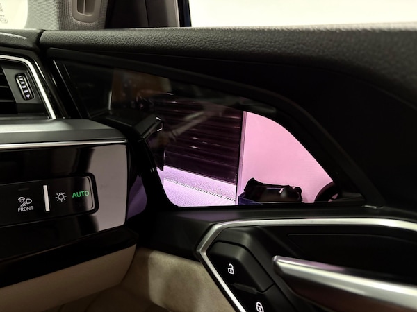 Used Audi e-tron 2020 for sale - 76315238: Photo 44