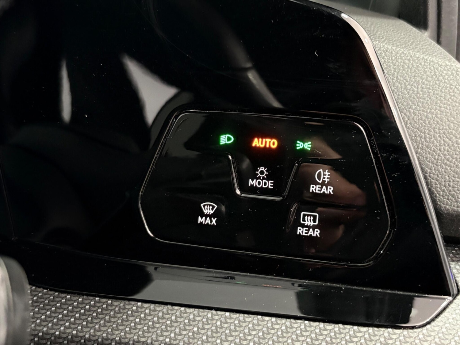 Used Volkswagen Golf 2023 for sale - 77671102: Photo 39