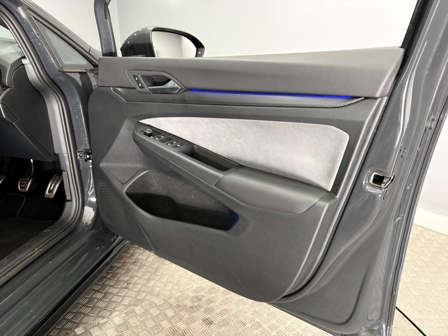 Used Volkswagen Golf 2023 for sale - 77671102: Photo 42