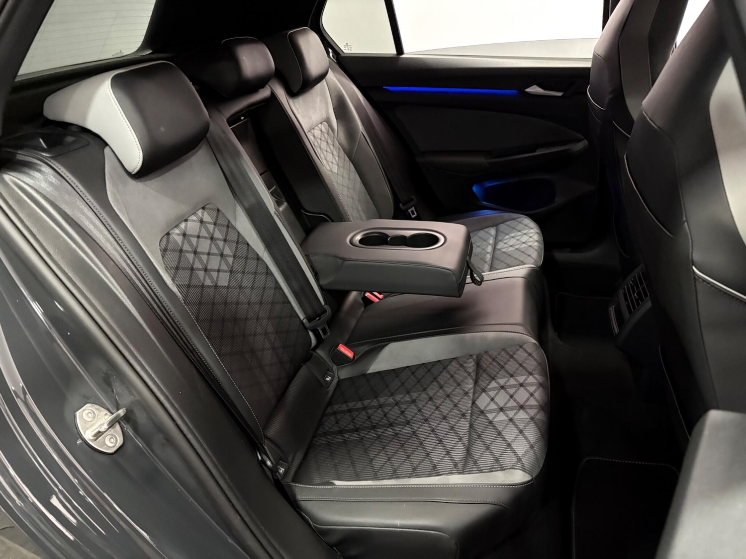 Used Volkswagen Golf 2023 for sale - 77671102: Photo 45