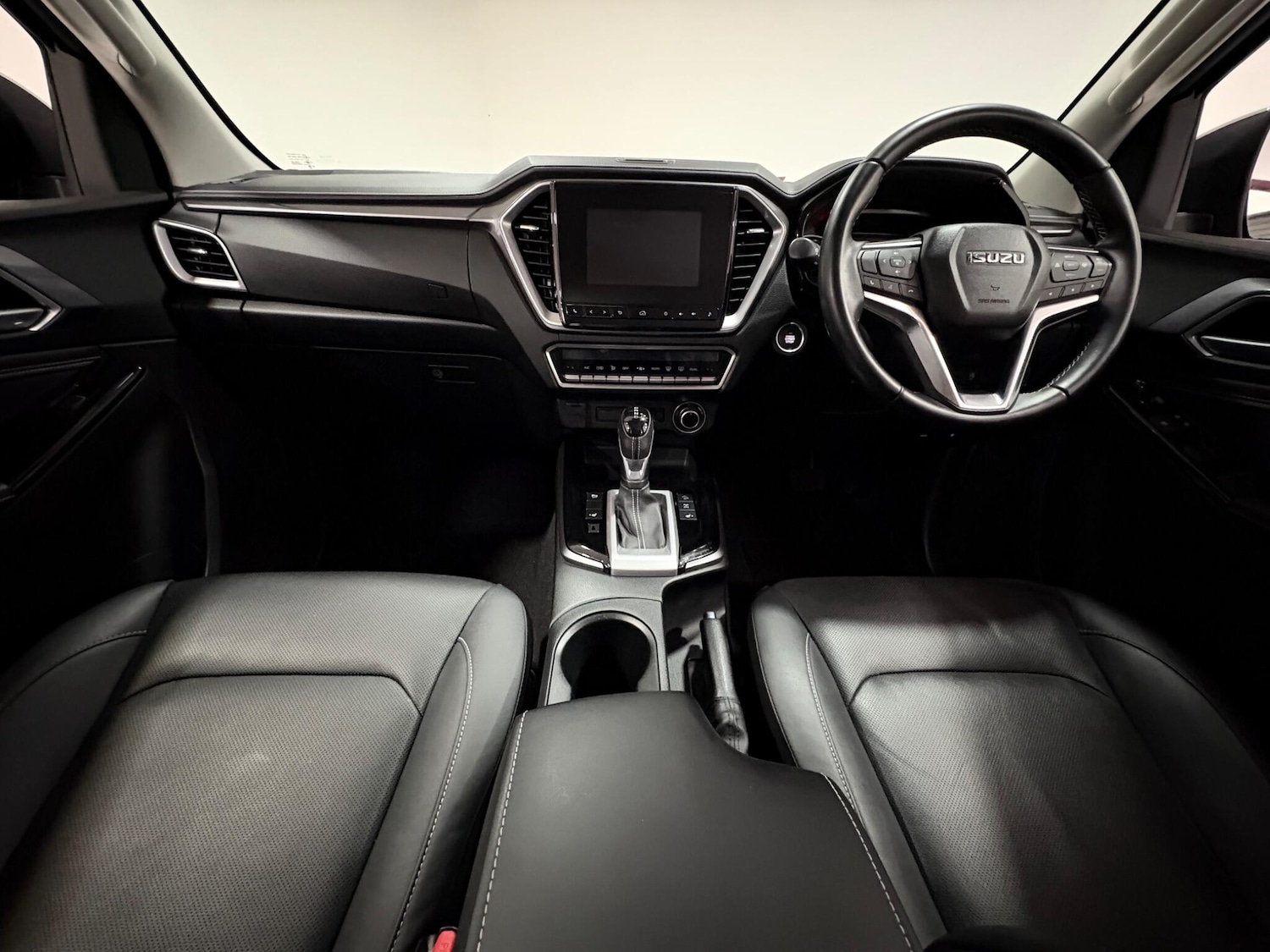 Used Isuzu D-Max 2022 for sale - 76370776: Photo 10