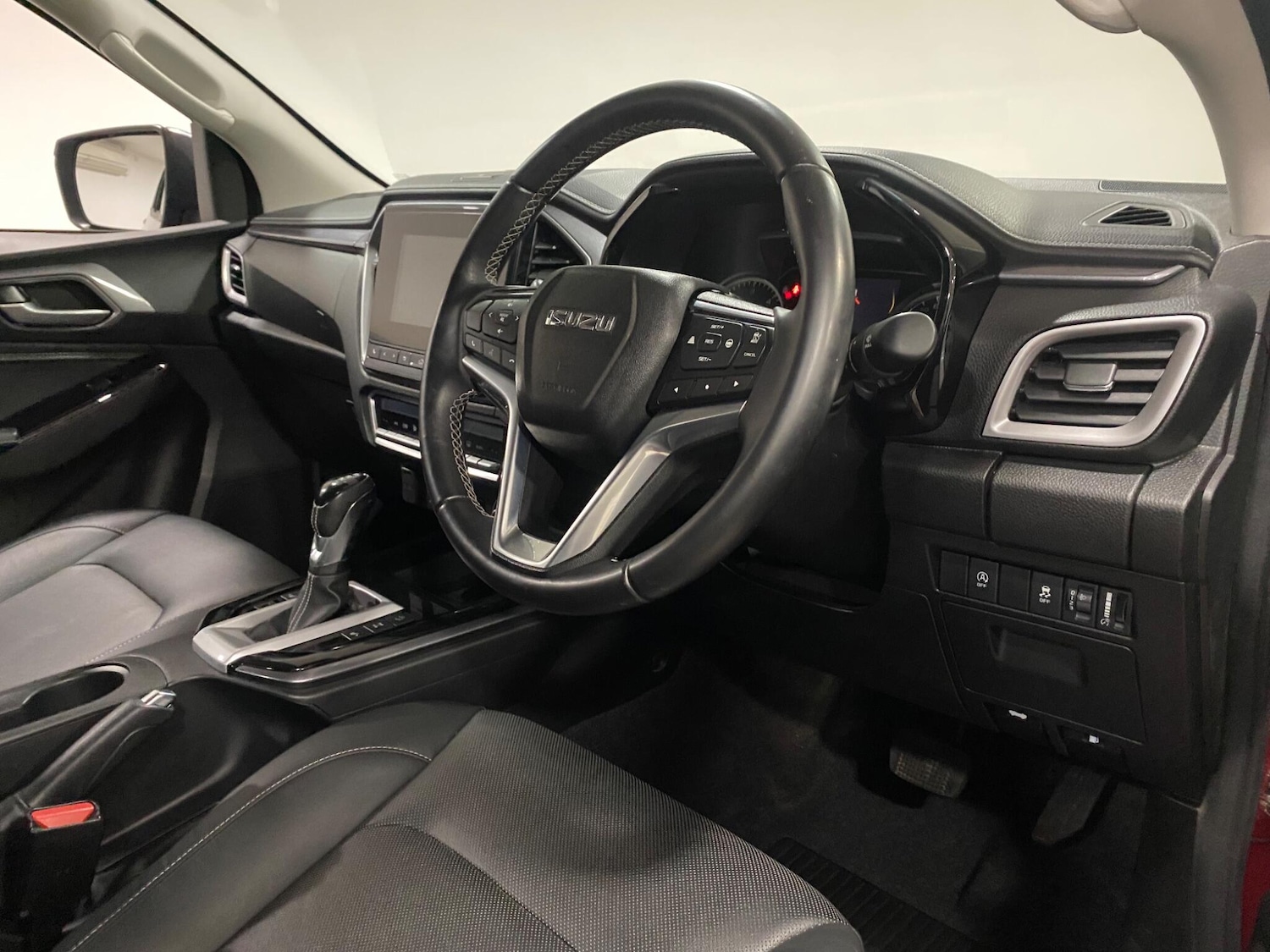 Used Isuzu D-Max 2022 for sale - 76370776: Photo 15