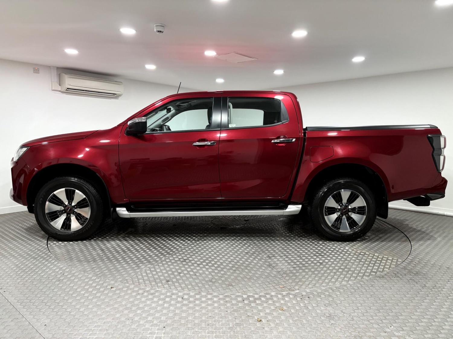Used Isuzu D-Max 2022 for sale - 76370776: Photo 6