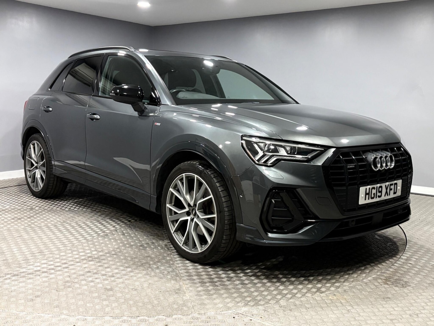 Used Audi Q3 2019 for sale - 78185328: Photo 1