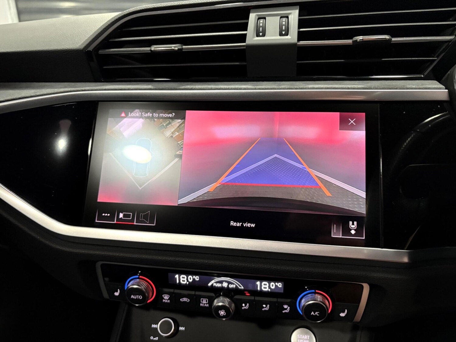 Used Audi Q3 2019 for sale - 78185328: Photo 33