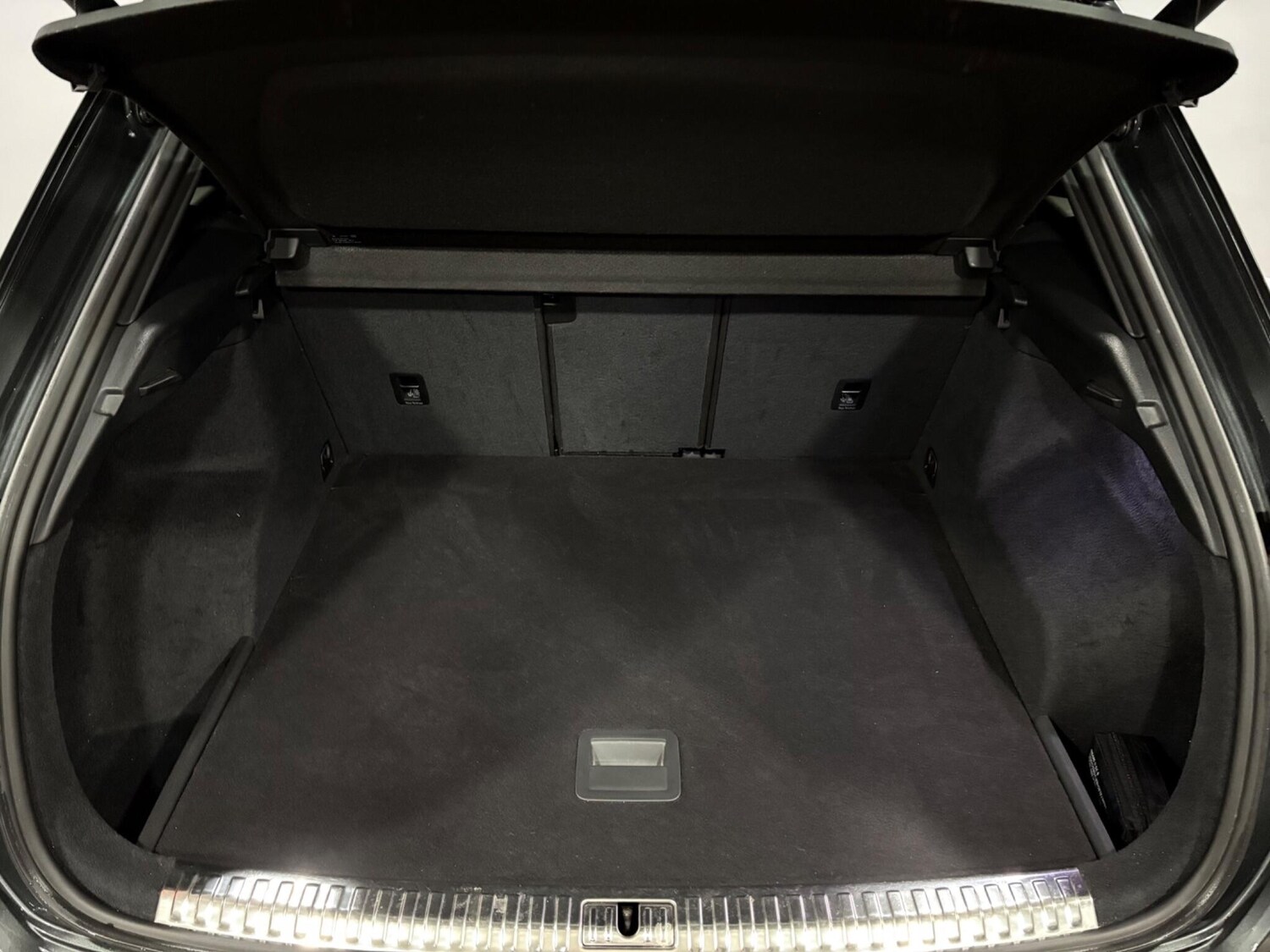 Used Audi Q3 2019 for sale - 78185328: Photo 55