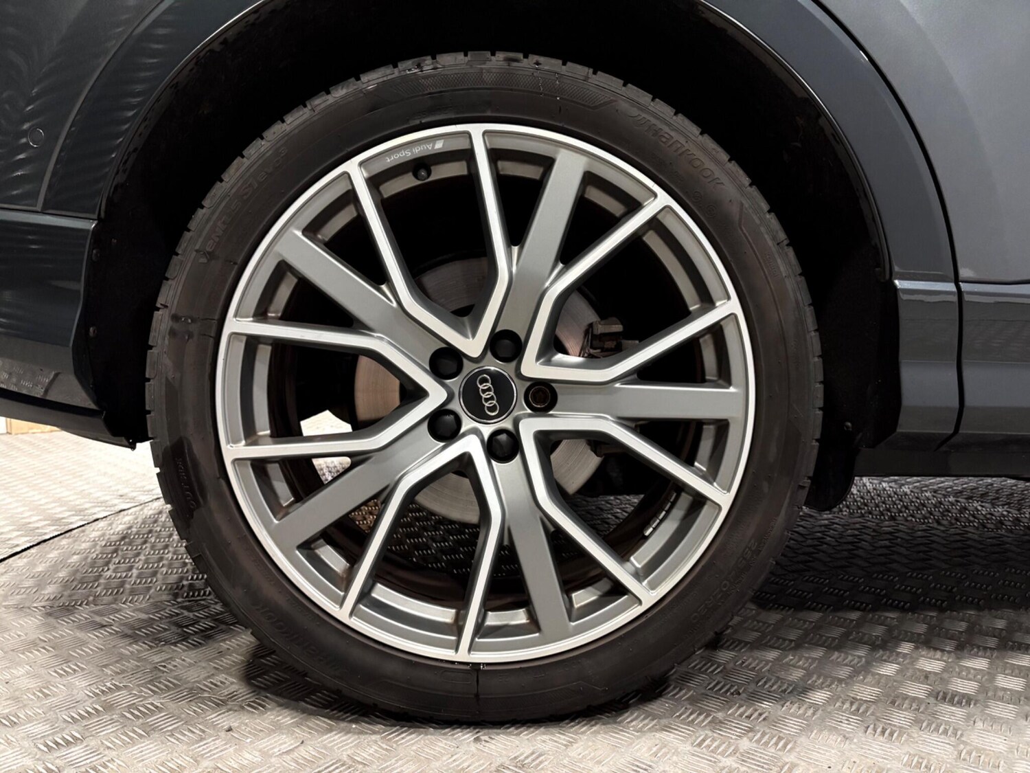 Used Audi Q3 2019 for sale - 78185328: Photo 61