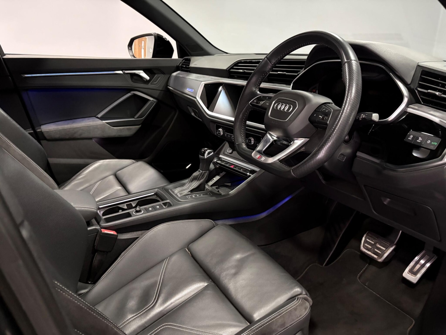 Used Audi Q3 2019 for sale - 78185328: Photo 9