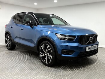 Volvo - XC40